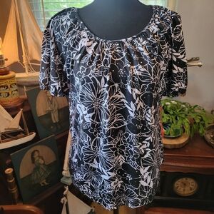 Rebecca Malone Black and White Floral Blouse